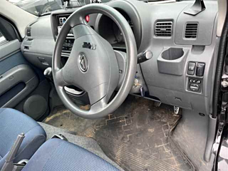 DAIHATSU HIJET VAN 2011