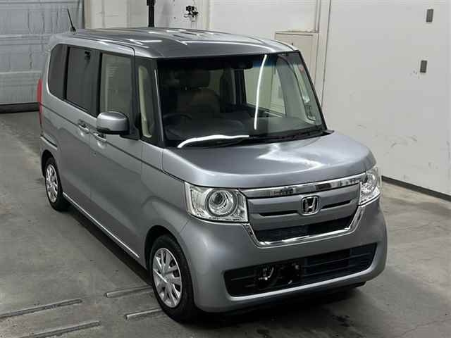 HONDA N BOX 2018