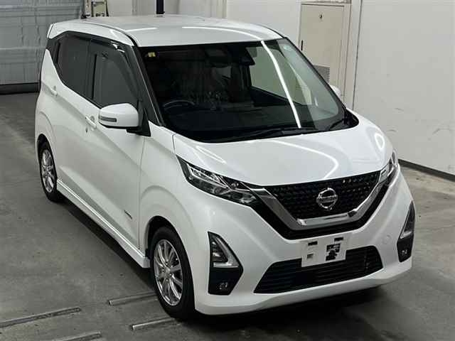 NISSAN DAYZ 2020