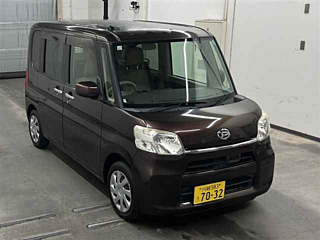 DAIHATSU TANTO 2013