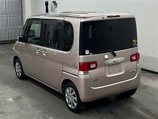 DAIHATSU TANTO 2012