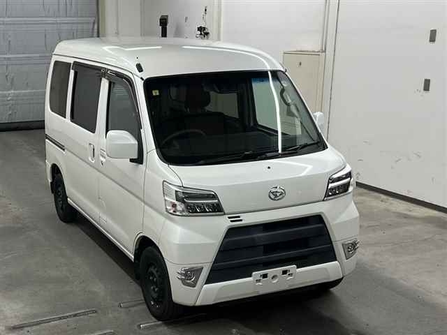 DAIHATSU HIJET VAN 2021