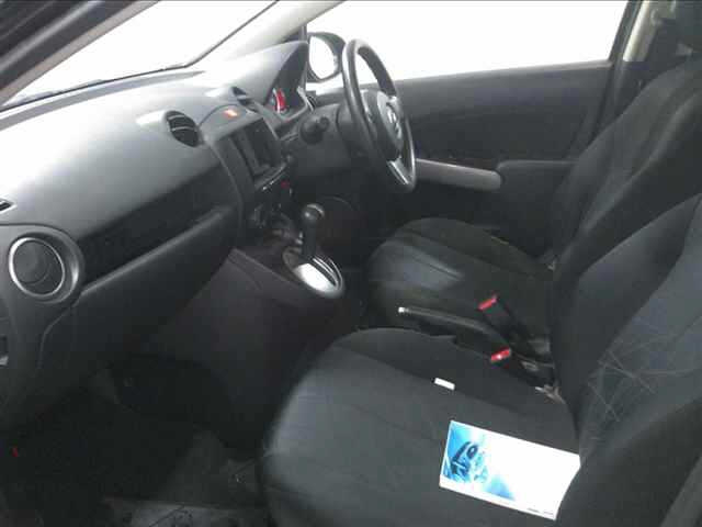 MAZDA DEMIO 2014