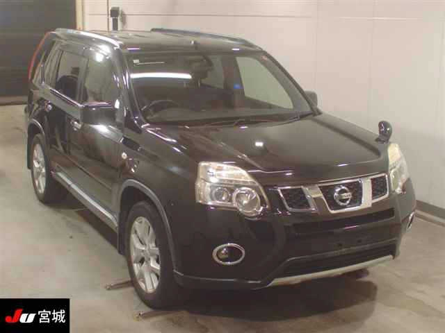 NISSAN X-TRAIL 2013