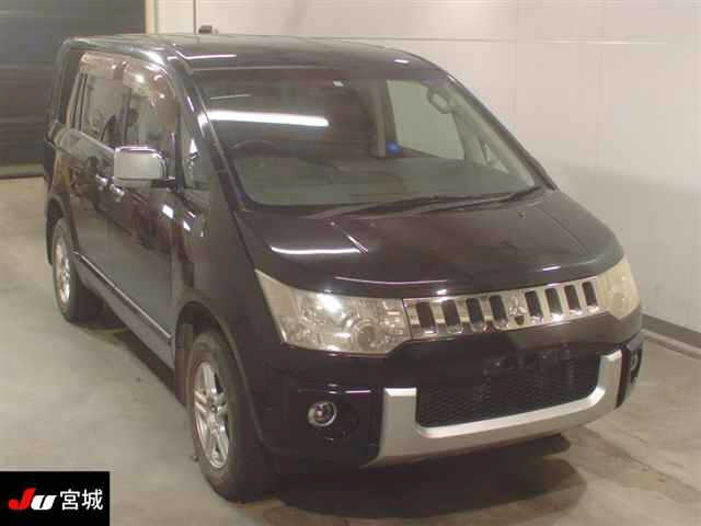 MITSUBISHI DELICA D5 2008