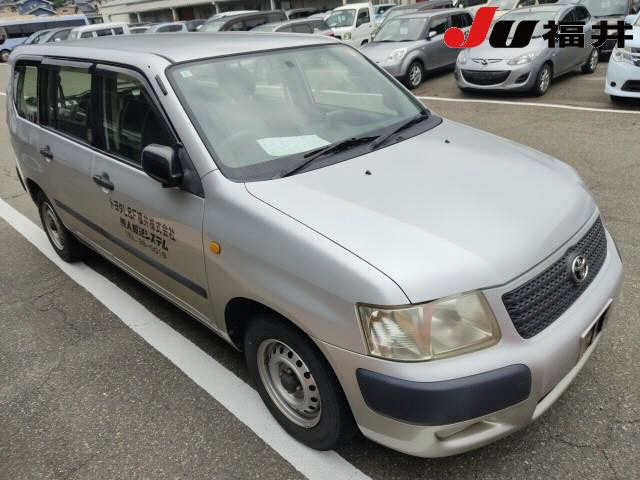 TOYOTA SUCCEED 2010