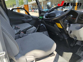 TOYOTA DYNA 2018