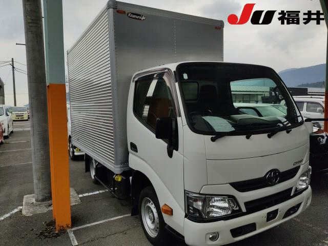 TOYOTA DYNA 2020