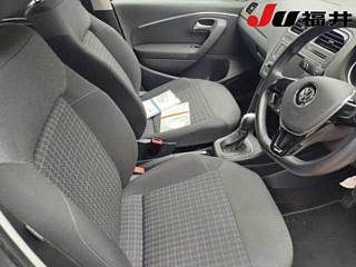 VOLKSWAGEN POLO 2015