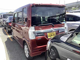 DAIHATSU TANTO 2014