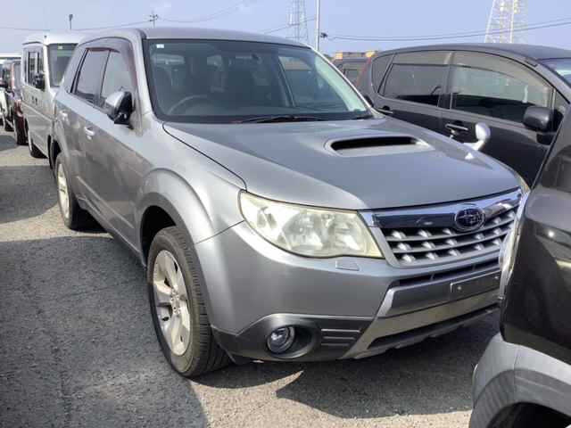SUBARU FORESTER 2011