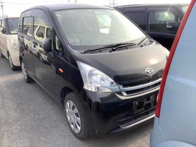 DAIHATSU MOVE 2012
