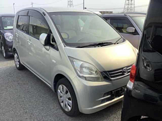 DAIHATSU MOVE 2010