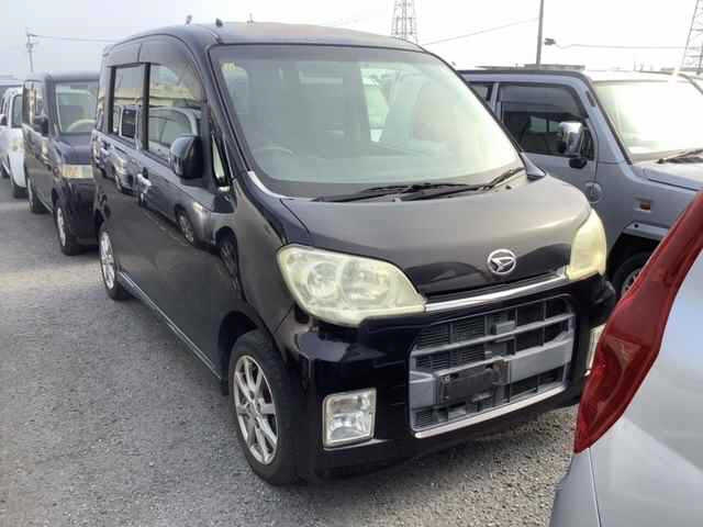 DAIHATSU TANTO EXE 2010