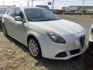 Заказать ALFAROMEO GIULIETTA