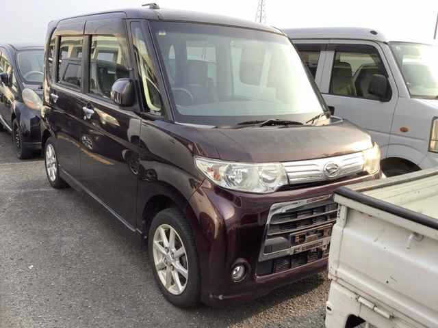 DAIHATSU TANTO 2012
