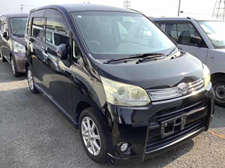 DAIHATSU MOVE 2011