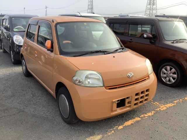 DAIHATSU ESSE 2010