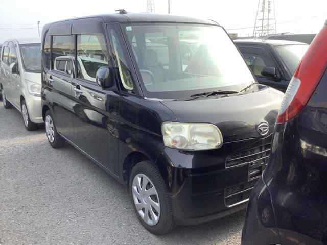 DAIHATSU TANTO 2013