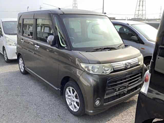 DAIHATSU TANTO 2010