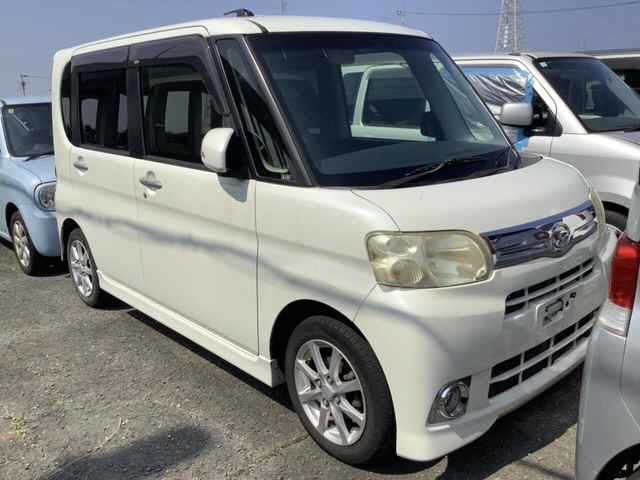 DAIHATSU TANTO 2012