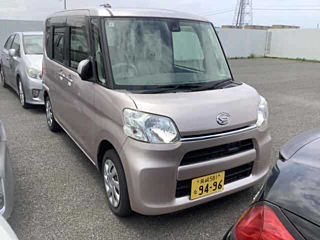 DAIHATSU TANTO 2015