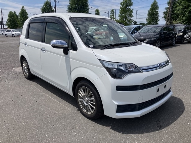 TOYOTA SPADE 2016