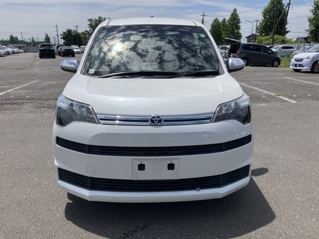 TOYOTA SPADE 2016