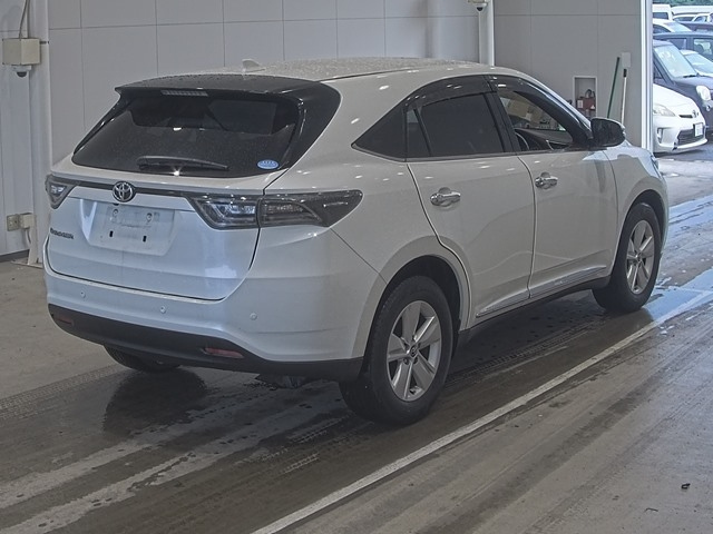 TOYOTA HARRIER 2014
