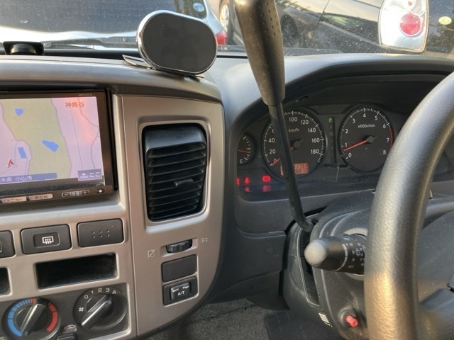 NISSAN CARAVAN VAN 2011