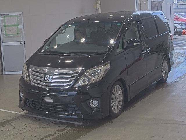 TOYOTA ALPHARD 2011