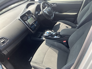 NISSAN LEAF 2017