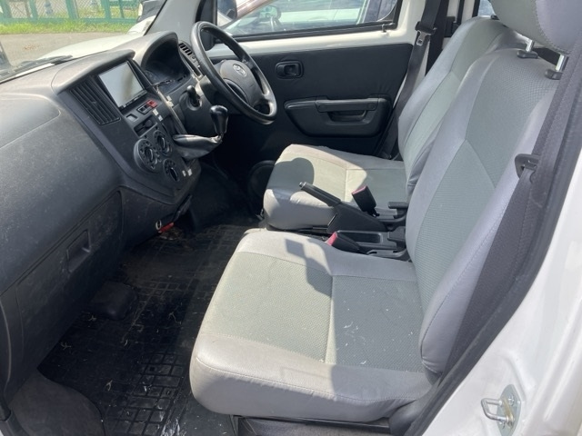 TOYOTA LITE ACE VAN 2015