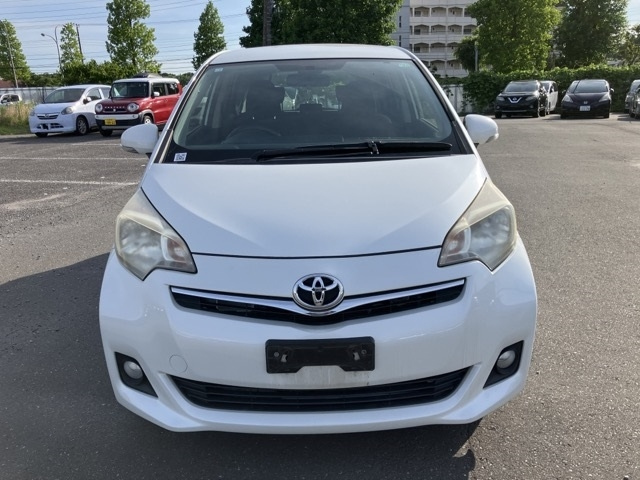 TOYOTA RACTIS 2012