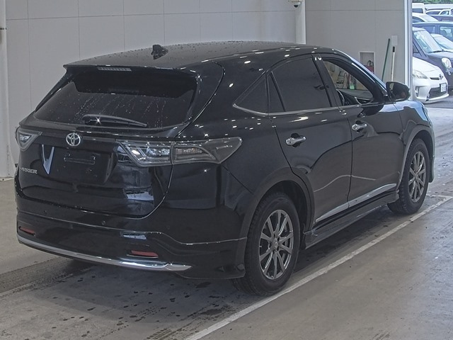 TOYOTA HARRIER 2014