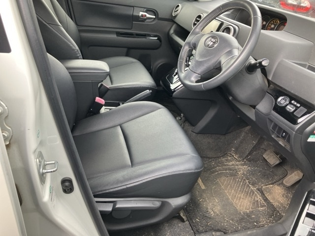 TOYOTA COROLLA RUMION 2014