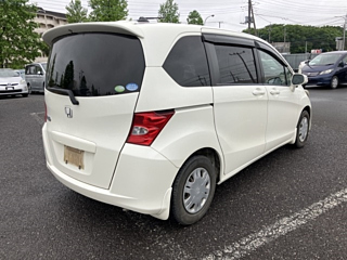 HONDA FREED 2009