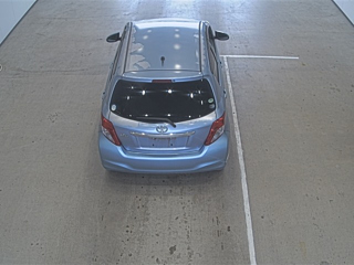 TOYOTA VITZ 2012