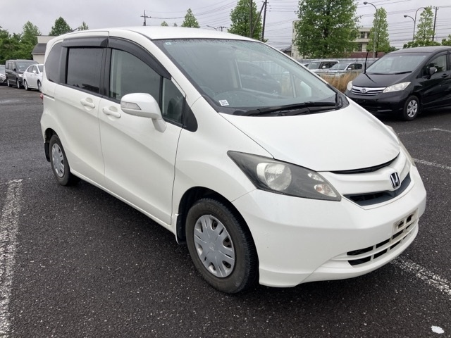 HONDA FREED 2009