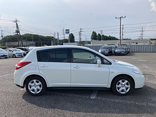 NISSAN TIIDA 2009