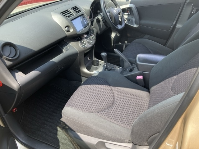 TOYOTA VANGUARD 2011