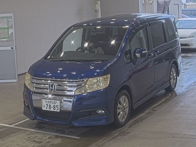 HONDA STEP WAGON 2010