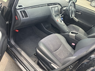 TOYOTA PRIUS PHV 2012