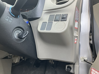 DAIHATSU MIRA E S 2012