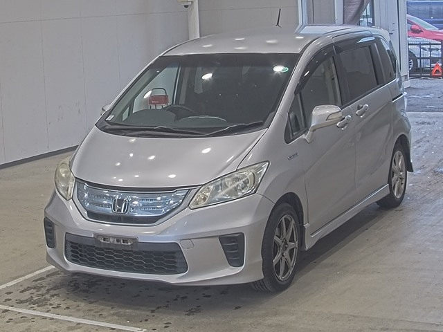 HONDA FREED 2013