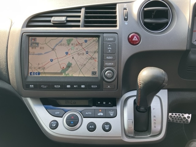 HONDA STREAM 2010