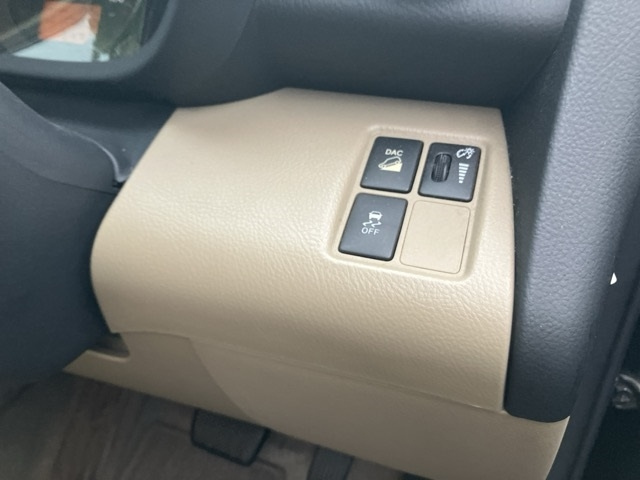 TOYOTA VANGUARD 2009