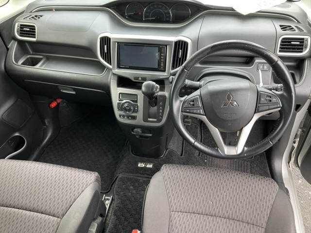 MITSUBISHI DELICA D2 2016