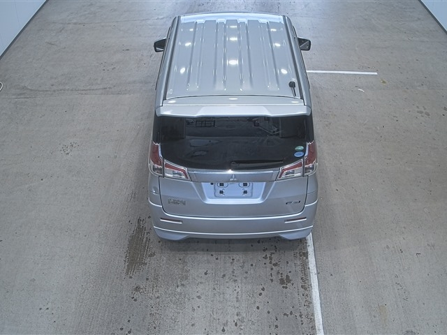 MITSUBISHI DELICA D2 2016
