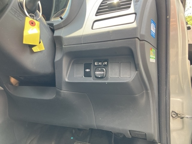 TOYOTA AURIS 2008